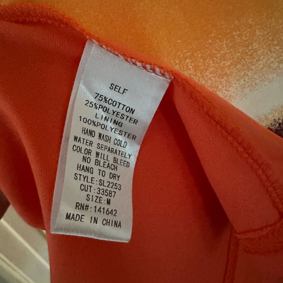 NWOT Kathy Ireland Red Satin Women's Sleepwear Set - small - Picture 3 of 5